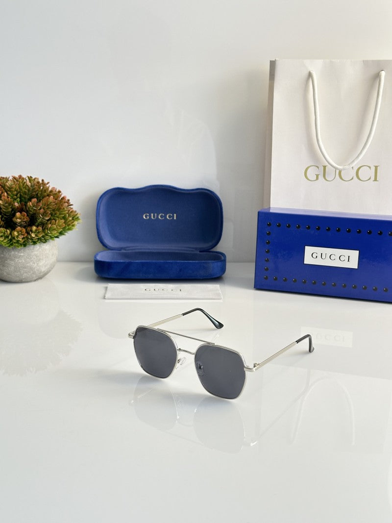 GG 8220 Silver Black