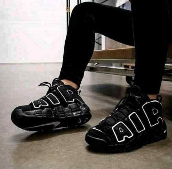 Nike Air More Up Tempo Black 526