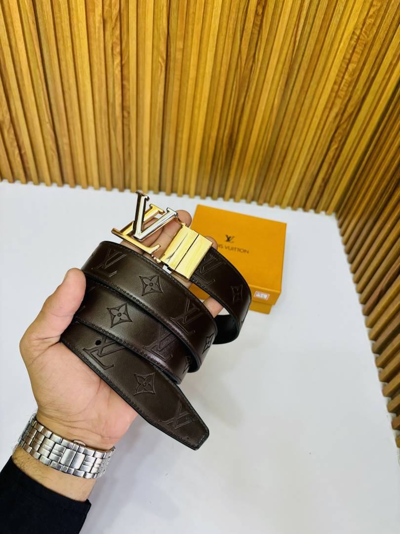 12 LV LOIUS VUTTON PREMIUM QUALITY REVERSIBLE BELT