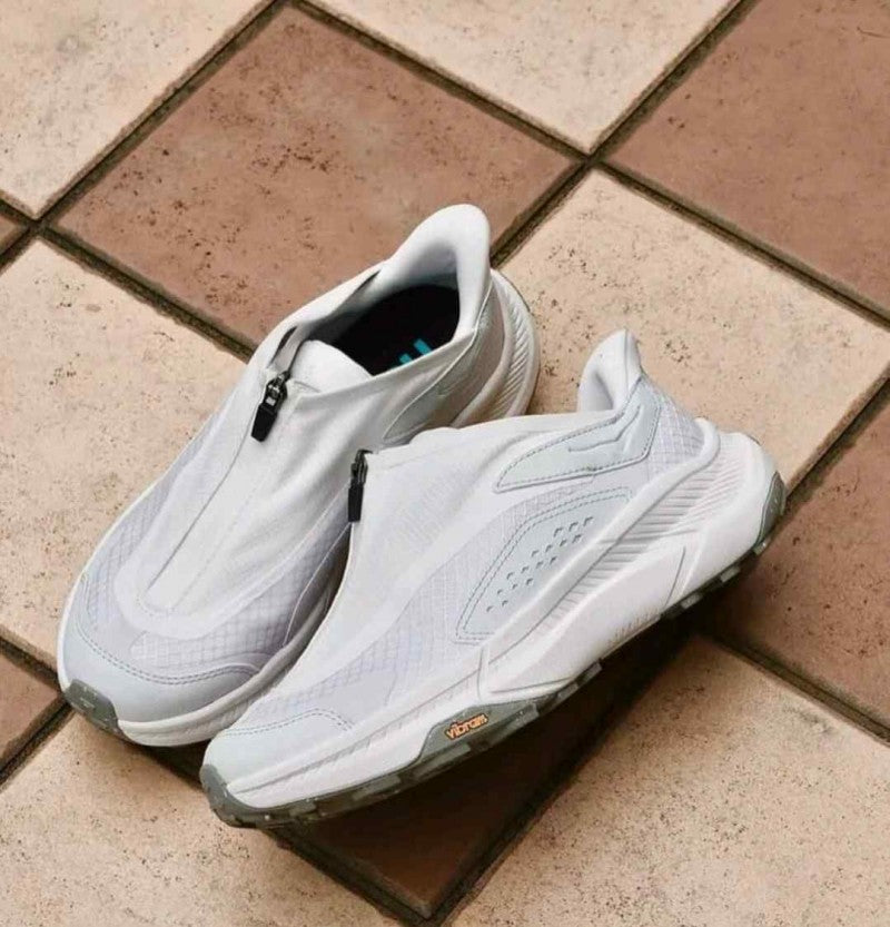 Hoka Project Transport White Cosmic Grey