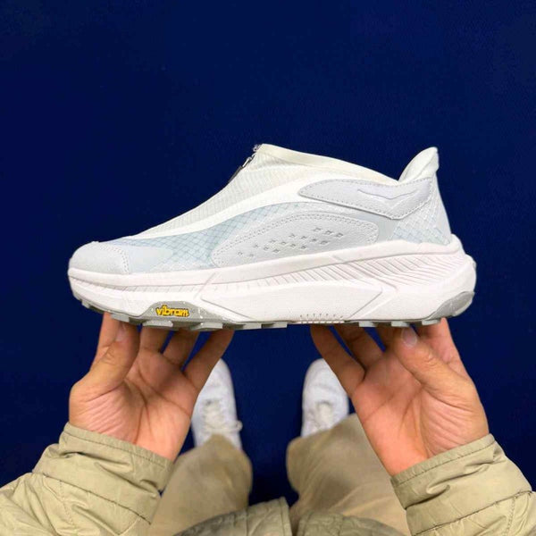 Hoka Project Transport White Cosmic Grey
