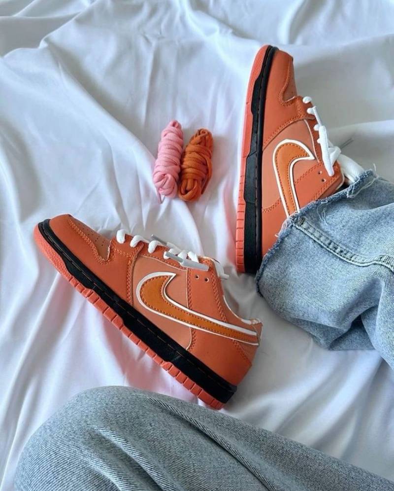 Sb Dunk low Concepts Orange Lobster With Extra lace & bands 650