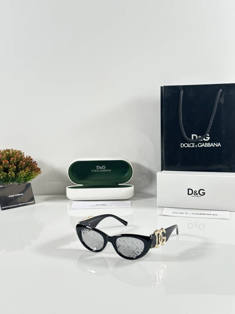 DG WMNS 5001 Printed Black