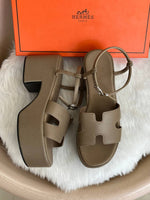 Hermes_Jam_30_Dark_Khakhi_Platform_Sandal_With_Original_Box