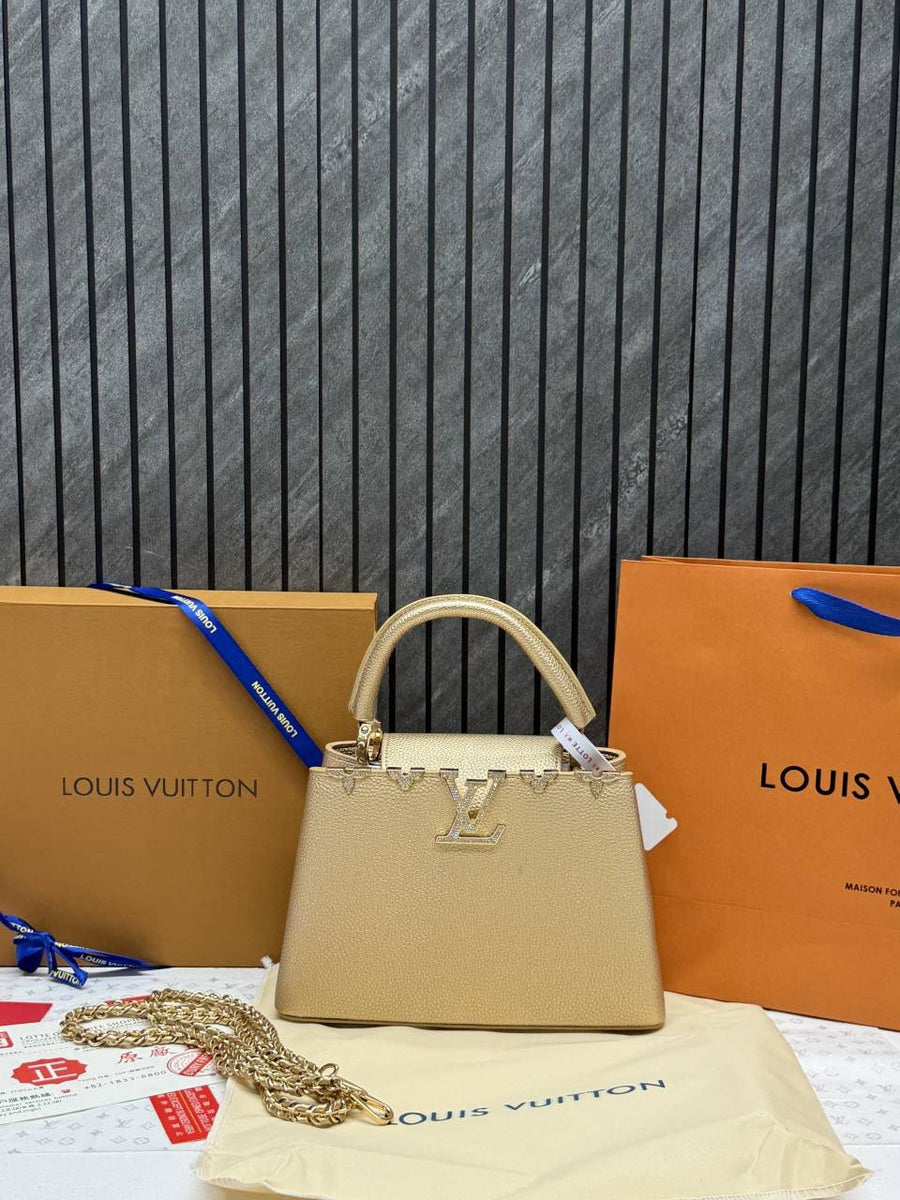 Louis Vuitton CB Gold Capucines Highend With OriginalBox & CarryBag