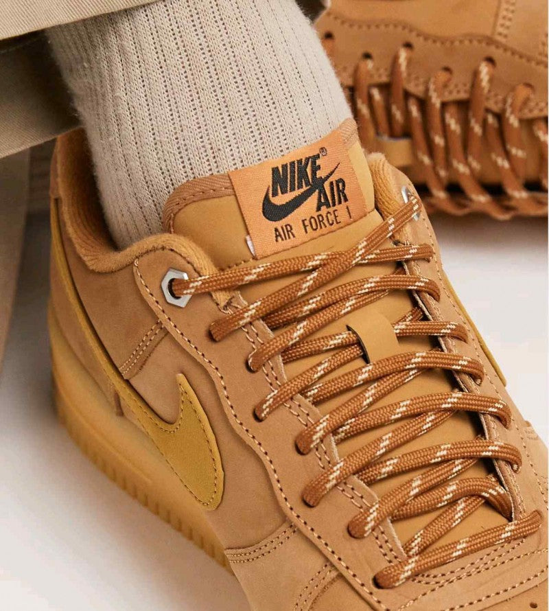 Nike AirForce 1 Low Flex Wheat