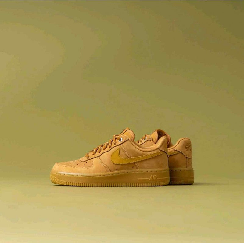 Nike AirForce 1 Low Flex Wheat