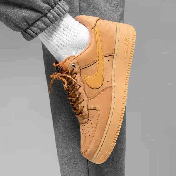 Nike AirForce 1 Low Flex Wheat