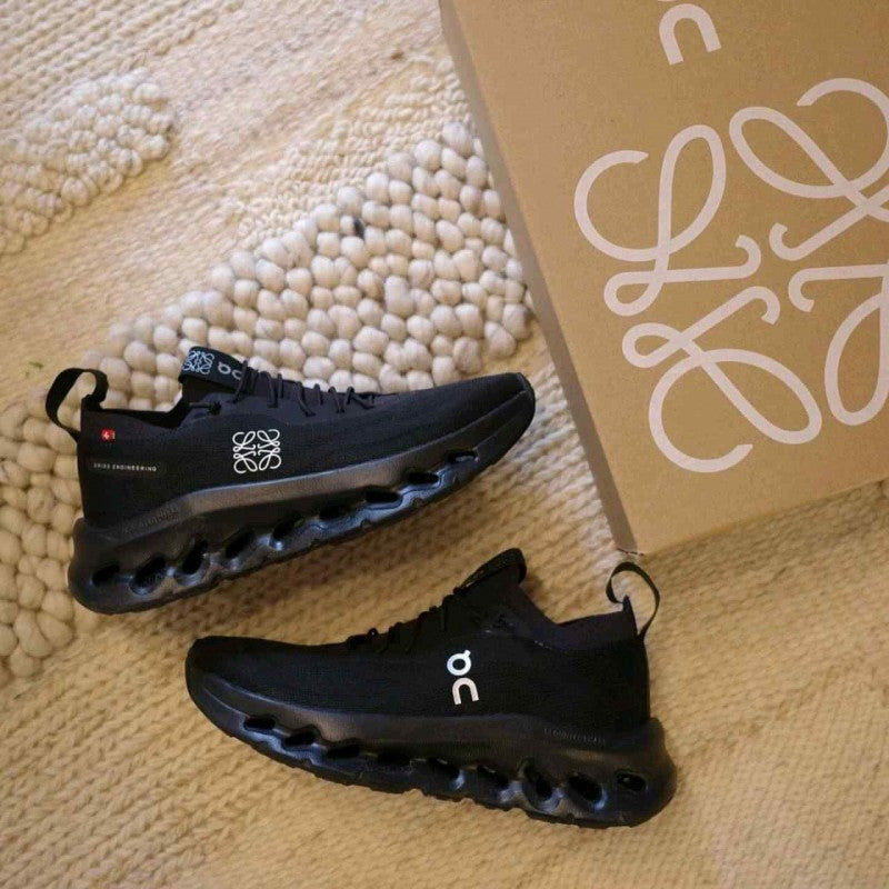 On Cloudtilt x Loewe All Black