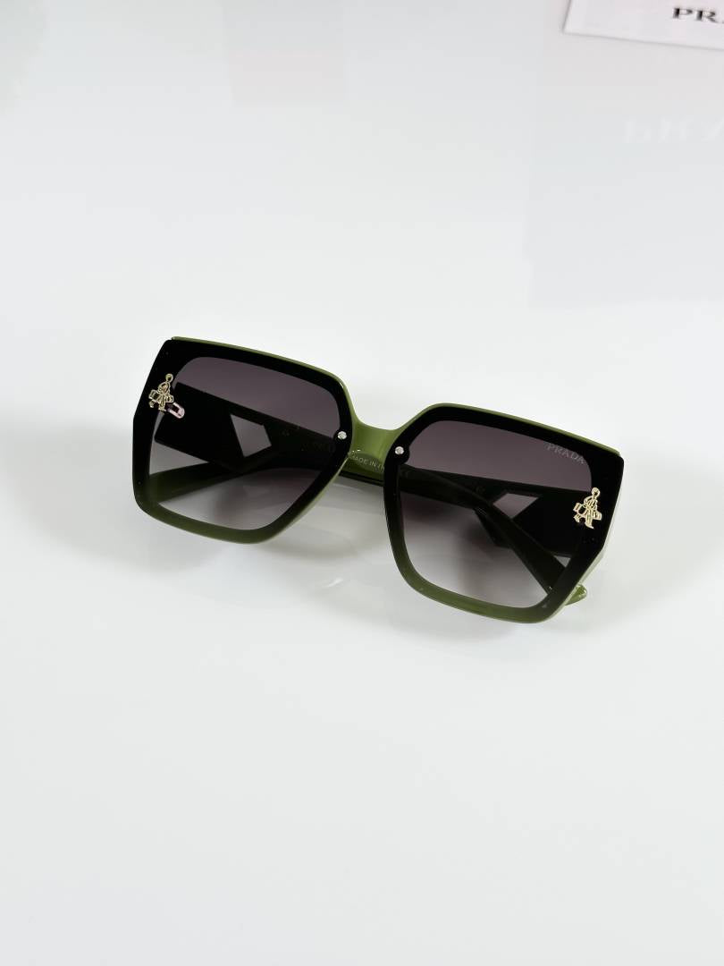 Prada_WMNS_23015_Green