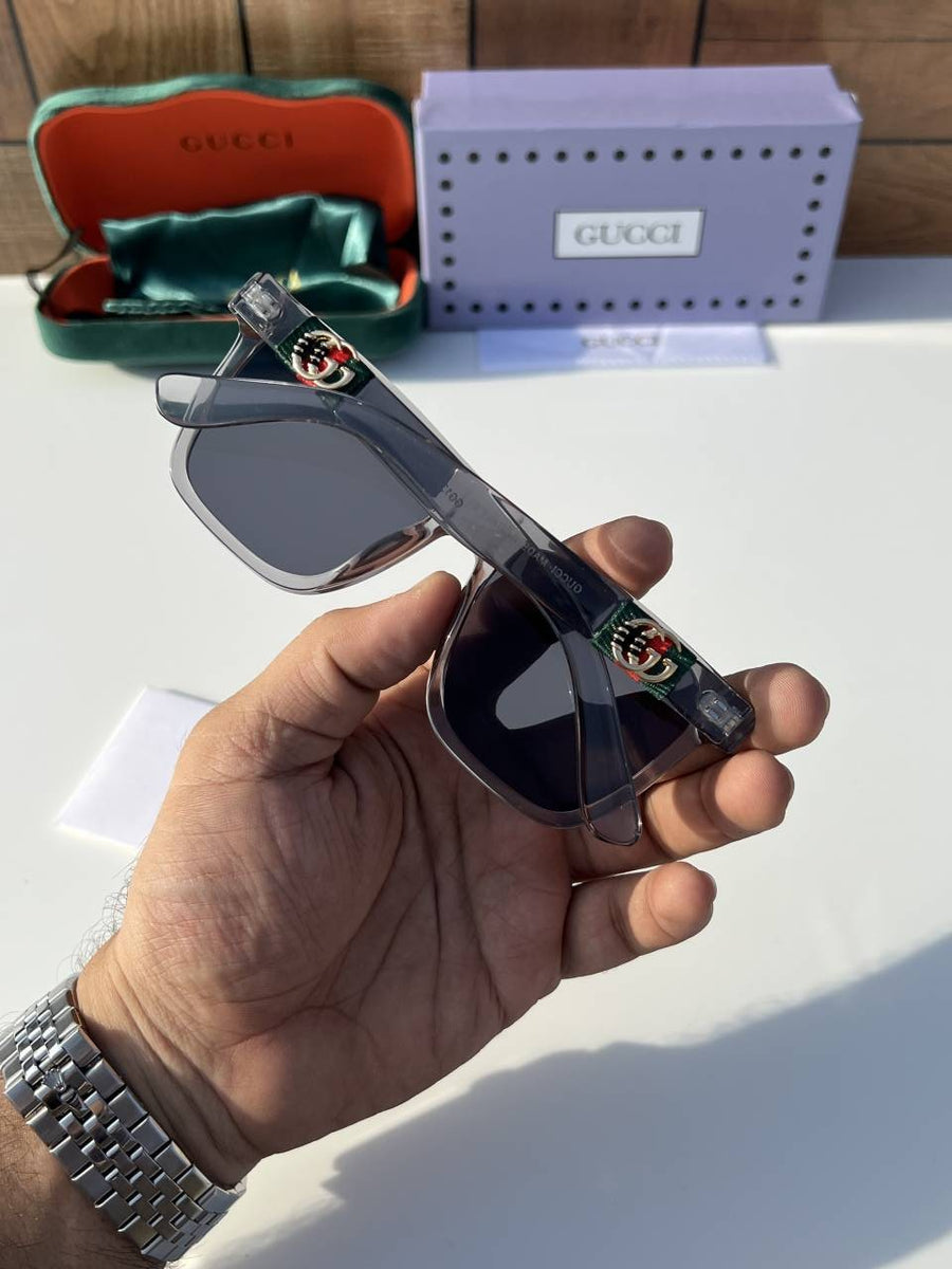 Gucci_1390_grey