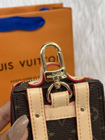 Louis_Vuitton_Mini_Bagcharm_With_CarryBag