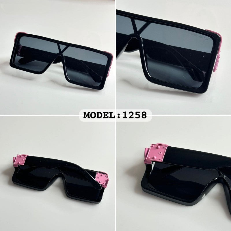 Louis Vuitton_1258_Black