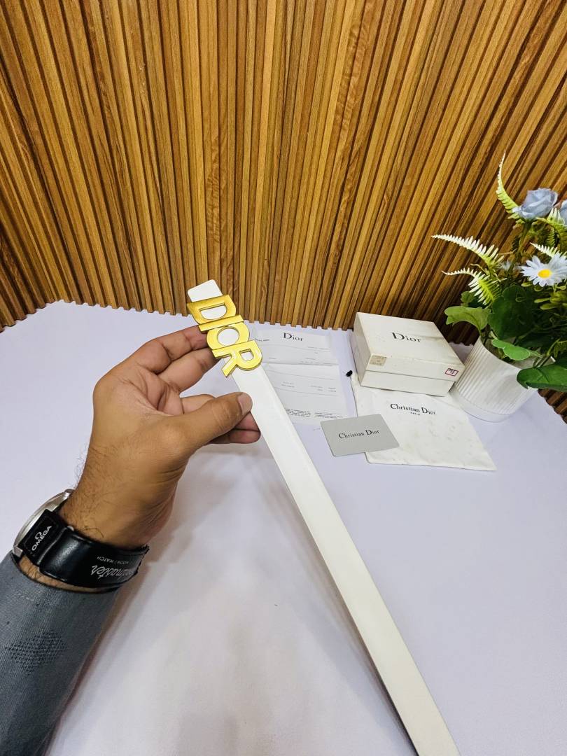 17 CHRISTIAN DIOOR PREMIUM QUALITY BELT FOR HER