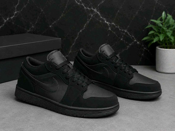 Nike Air Jordan 1 Low Triple Black 6063