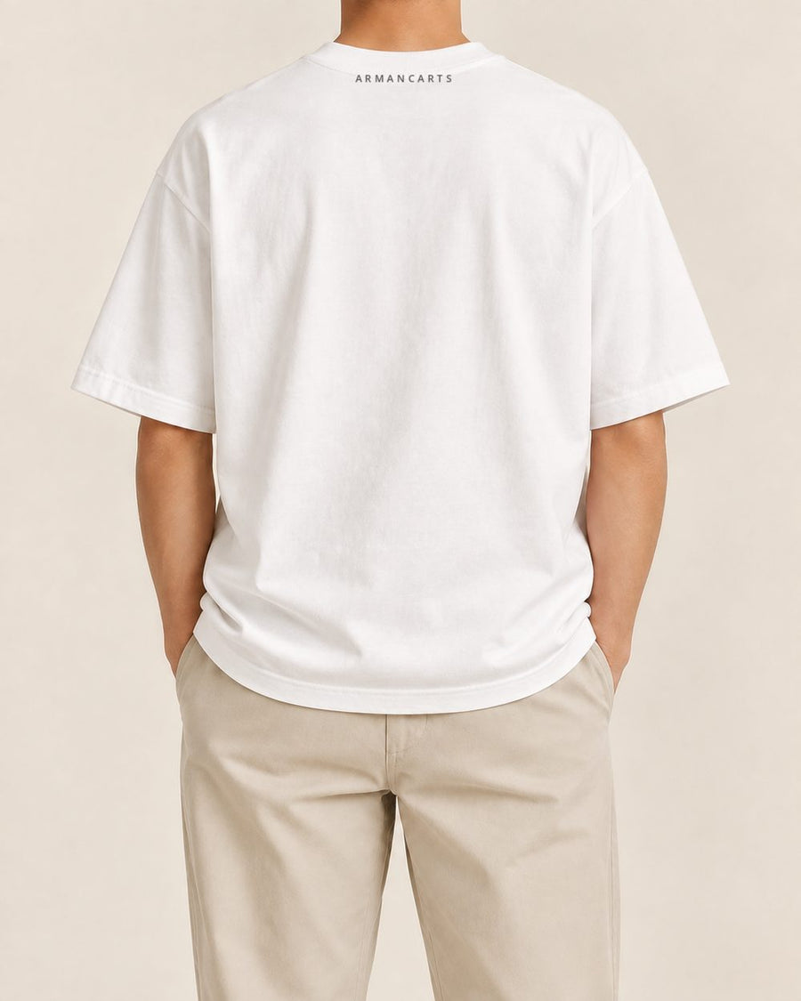Cadence Oversized Graphic Tee model back
